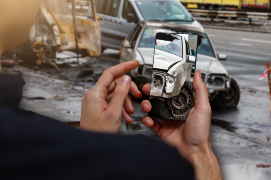 人保车险丨车祸责任方想要赖账不赔，该怎么办？